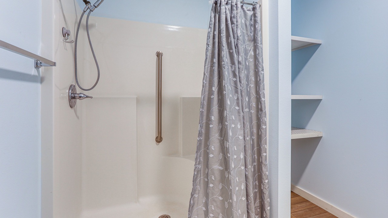 Photo of Bathroom in Isabella