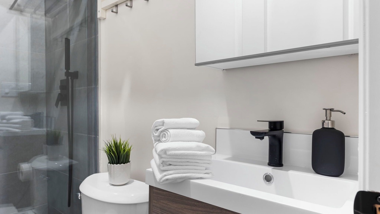 Photo of Bathroom in High Park North
