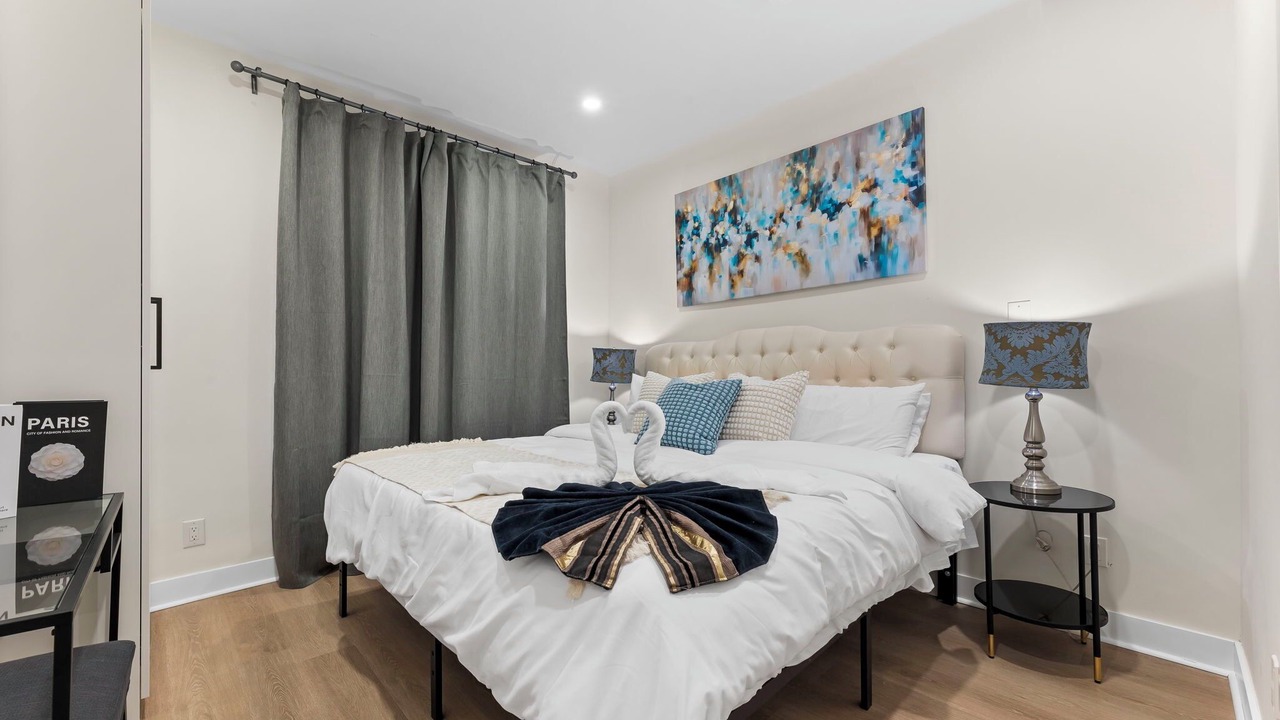 Photo of Bedroom in High Park North