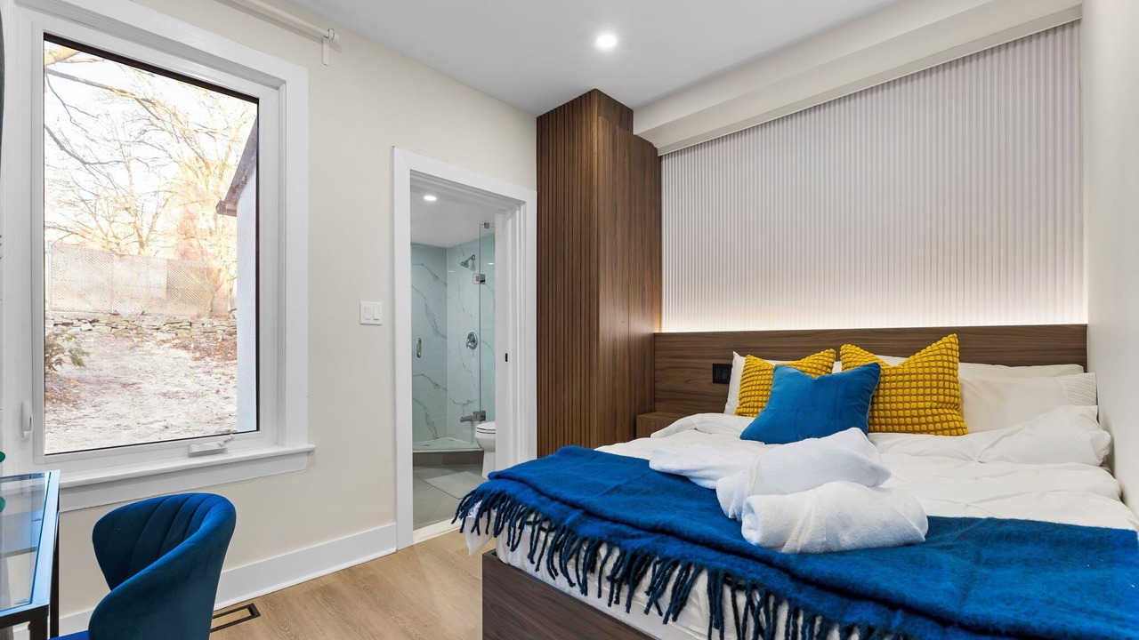 Photo of Bedroom in High Park North
