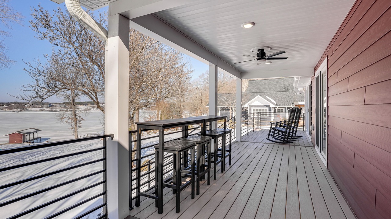 Photo of Outdoor in Louisa