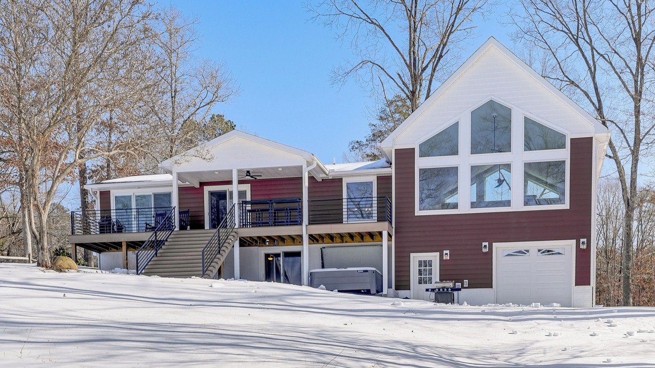 Photo of Outdoor in Louisa