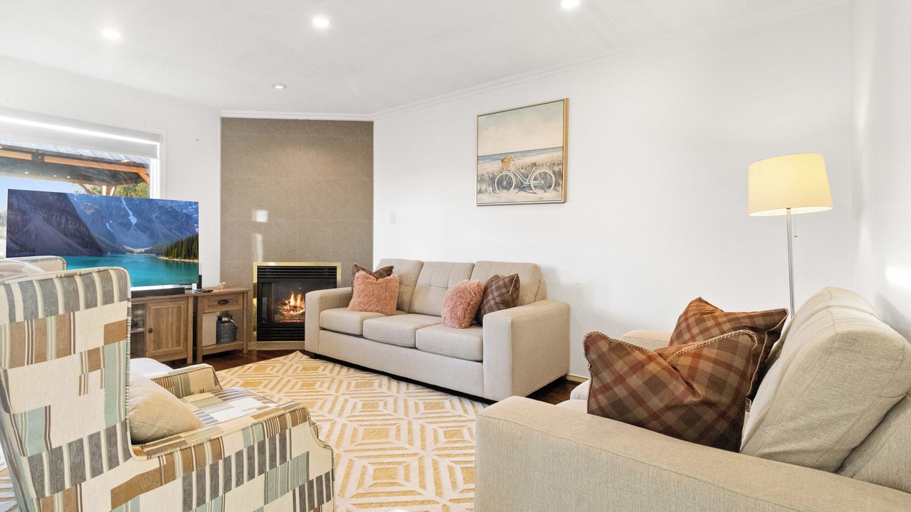 Photo of Livingroom in Bolton