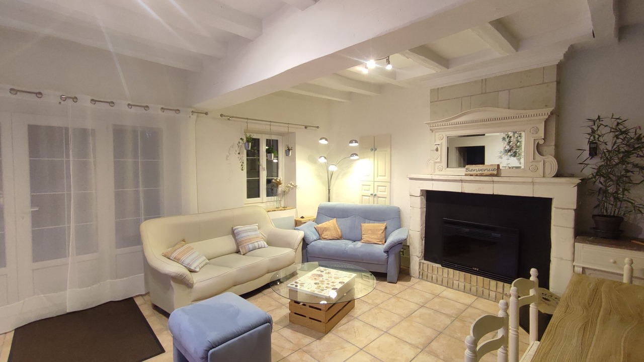 Photo of Livingroom in Cussay