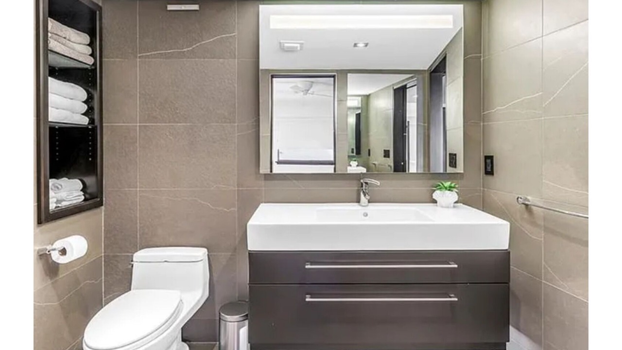 Photo of Bathroom in Belle Vista