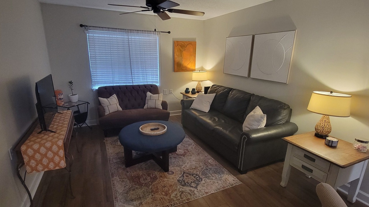 Photo of Livingroom in Clemson
