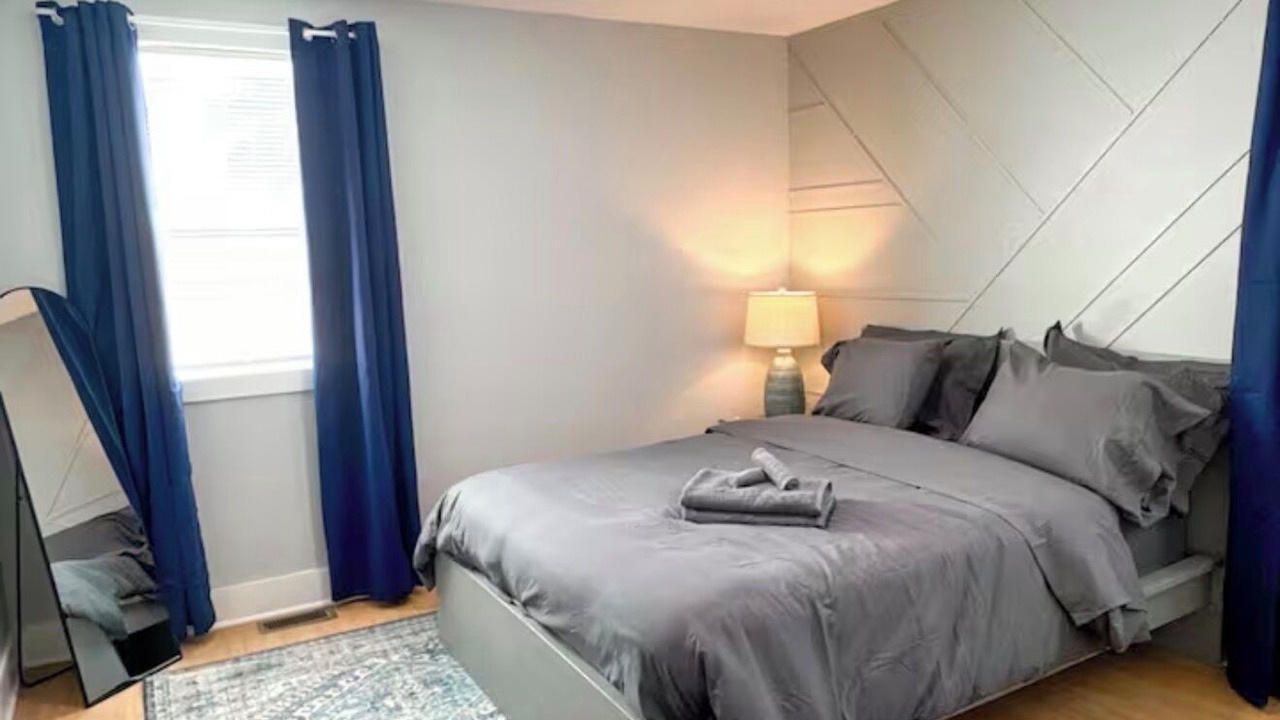 Photo of Bedroom in Collier Heights