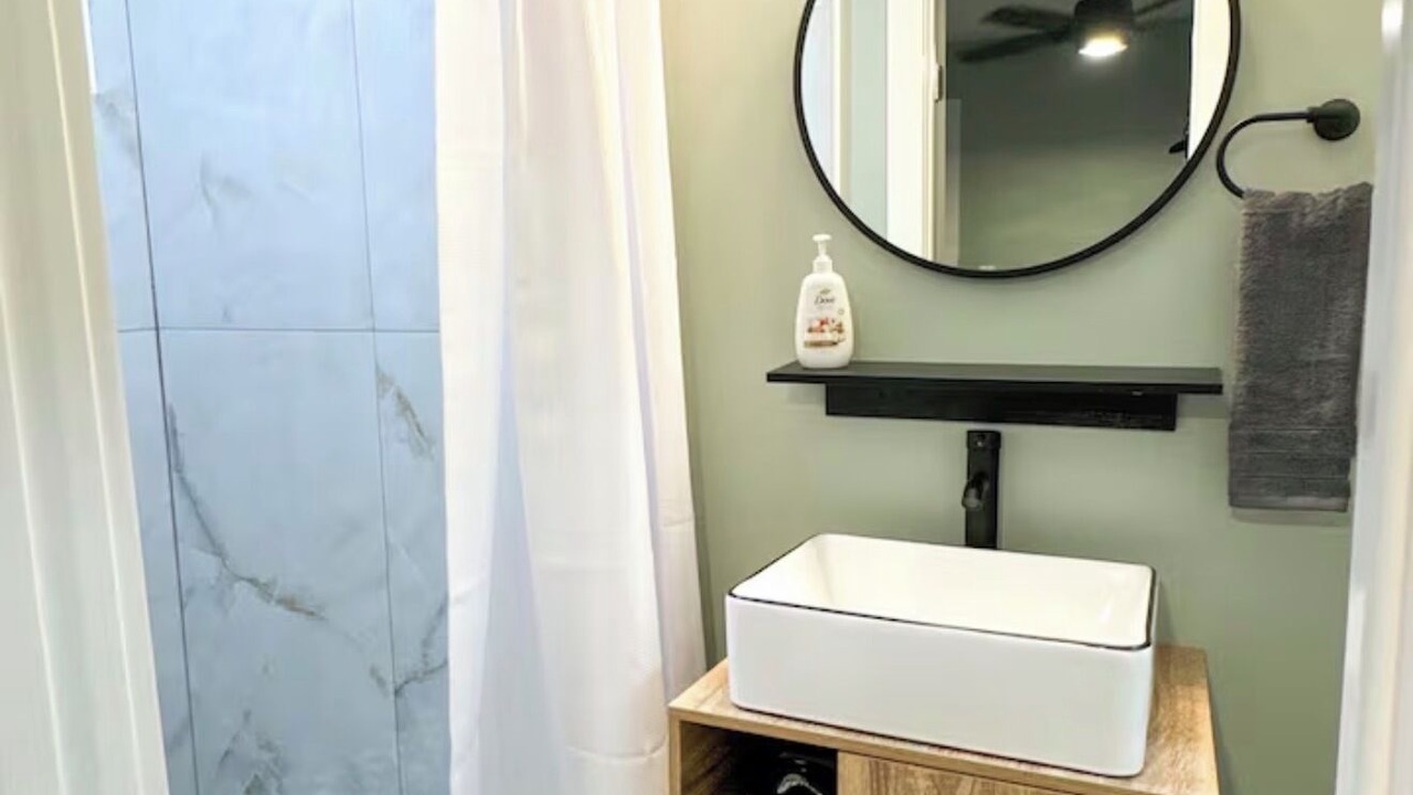 Photo of Bathroom in Collier Heights