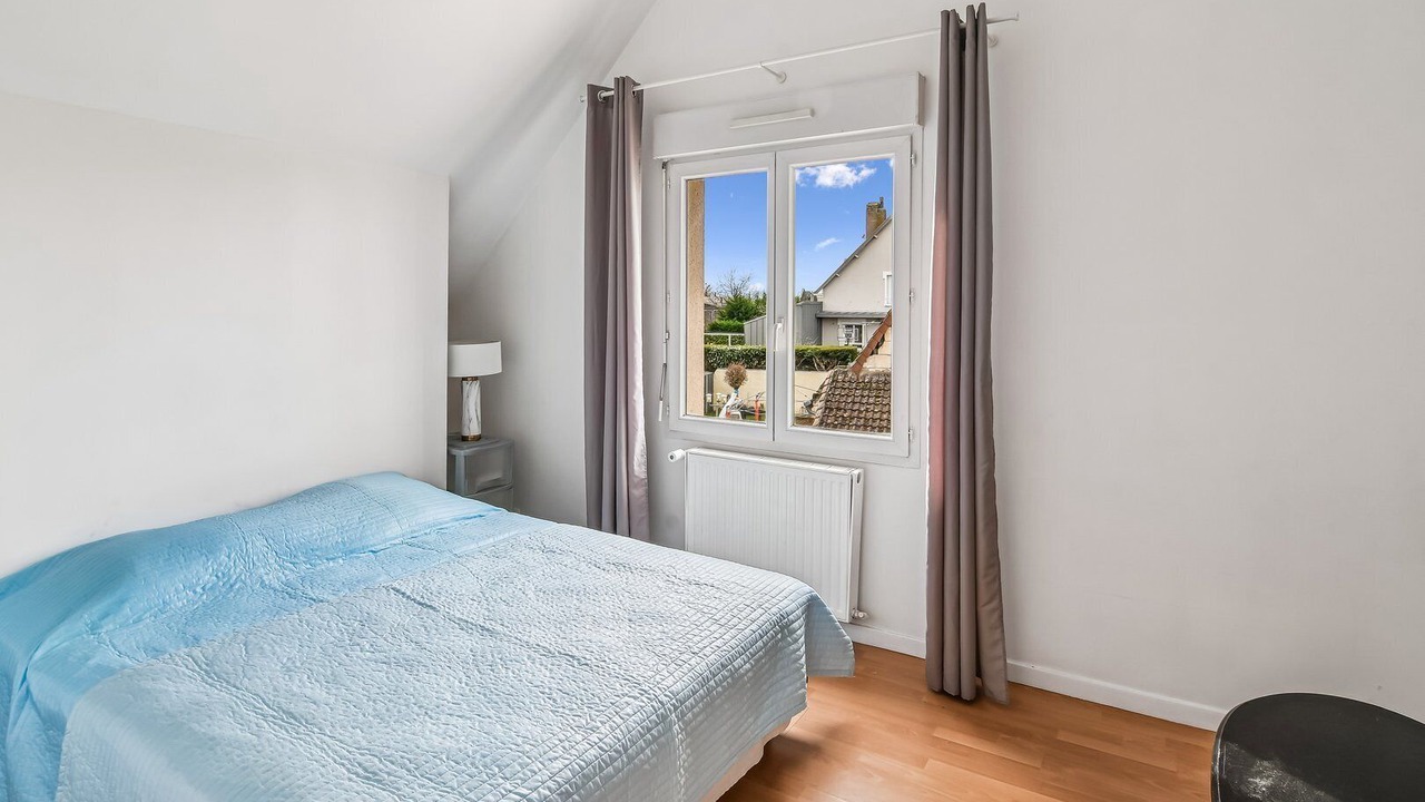 Photo of Bedroom in La Riche