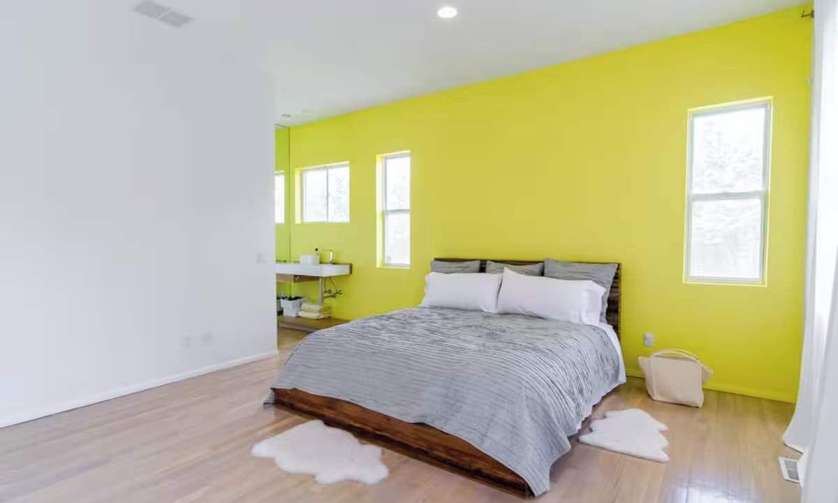 Photo of Bedroom in Westhampton