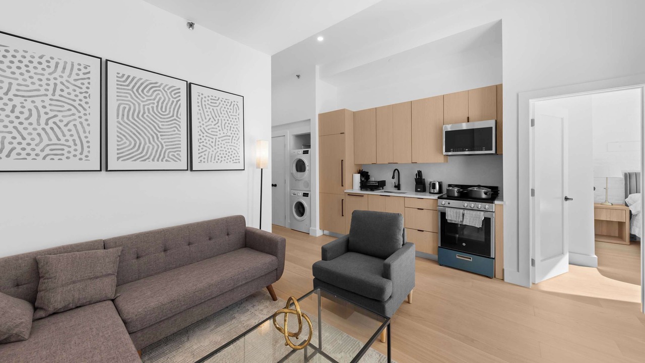 Photo of Livingroom in Ukrainian Village