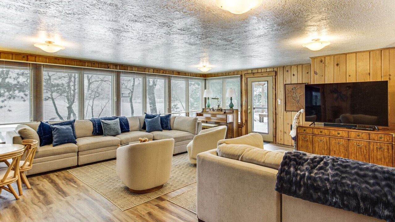 Photo of Bedroom in Brainerd