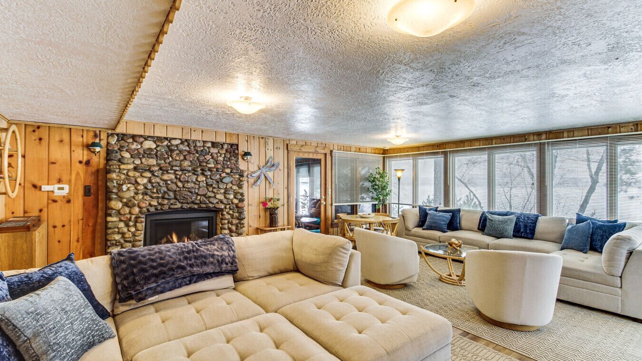 Photo of Livingroom in Brainerd