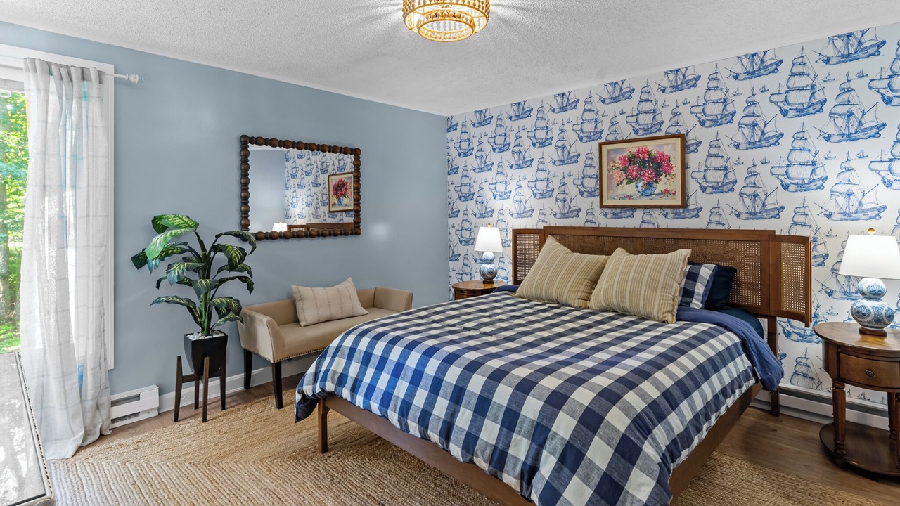 Photo of Bedroom in Jamestown Shores