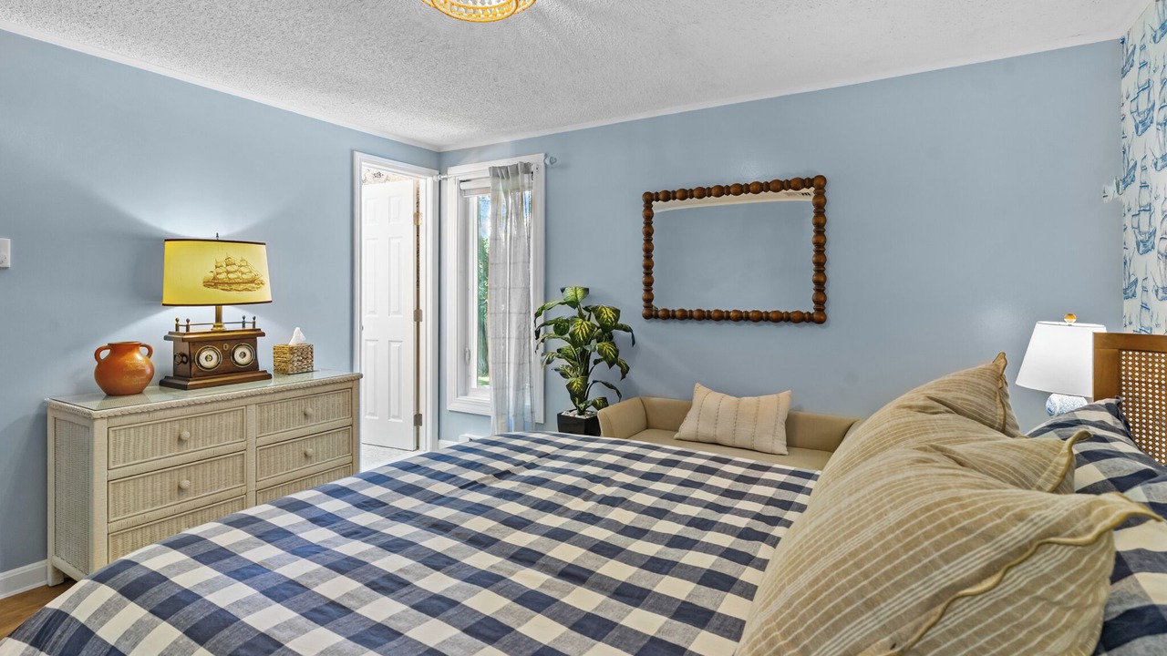 Photo of Bedroom in Jamestown Shores