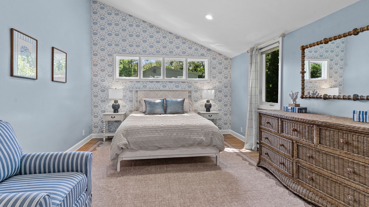 Photo of Bedroom in Jamestown Shores