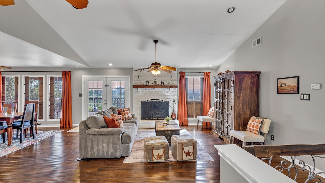 Photo of Livingroom in Austin