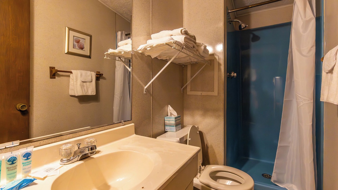 Photo of Others in Benton
