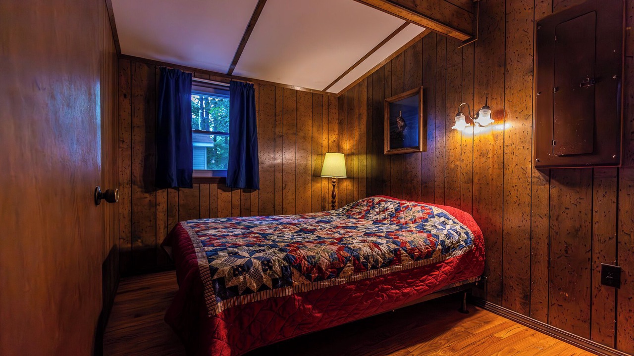 Photo of Others in Benton