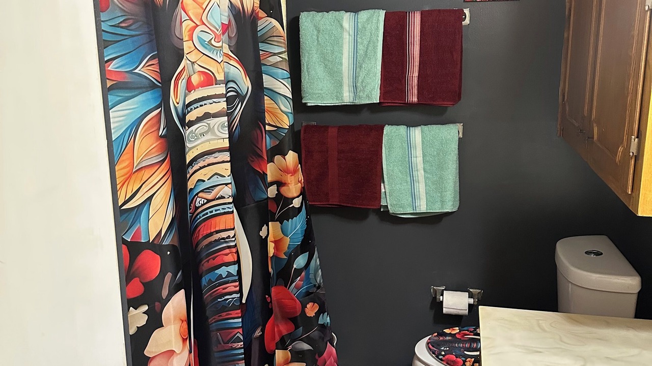 Photo of Bathroom in Orange