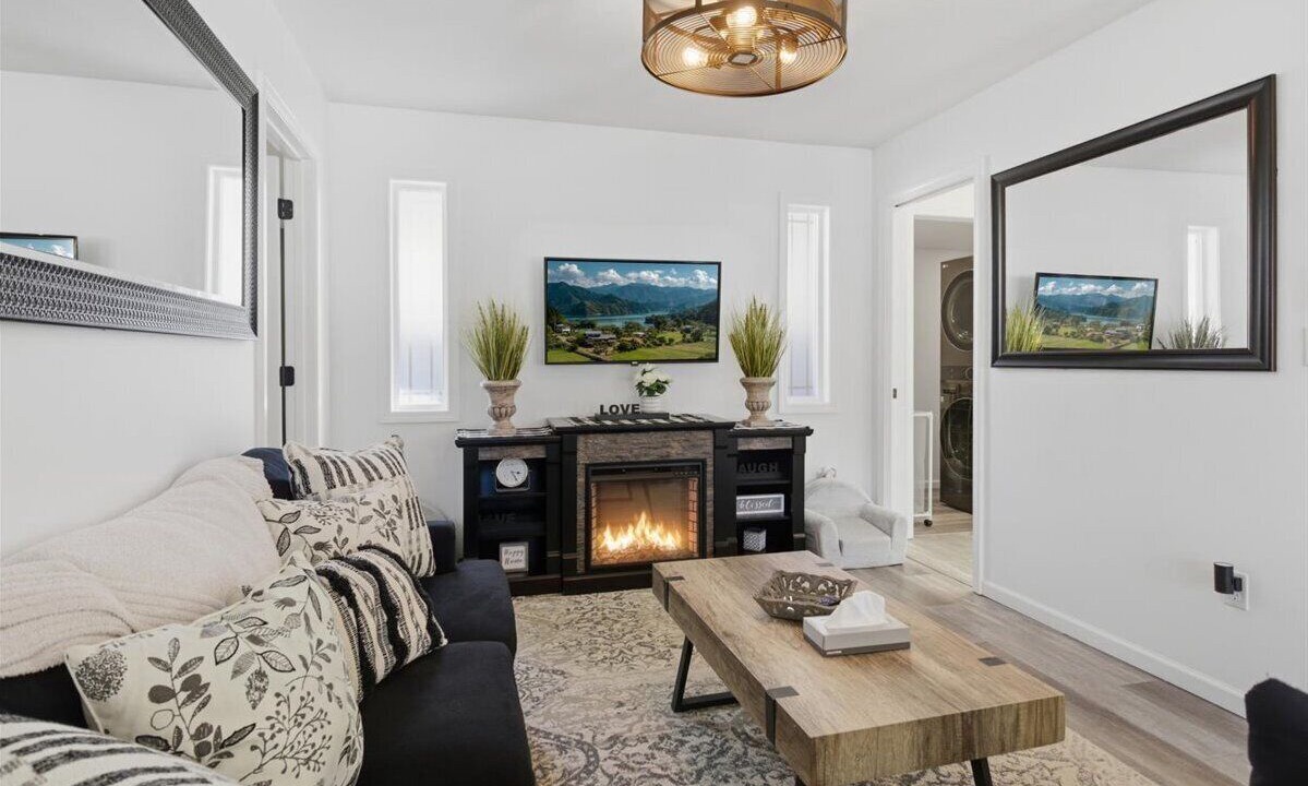 Photo of Livingroom in Roach