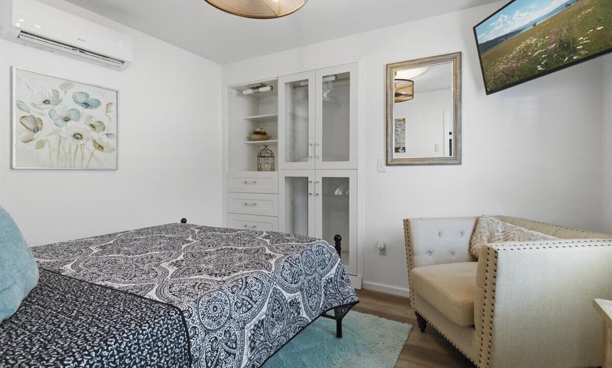Photo of Bedroom in Roach