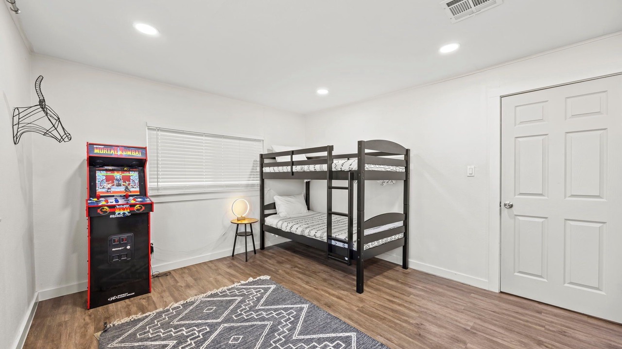 Photo of Bedroom in Haltom City