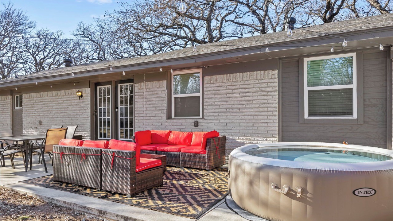 Photo of Patio Balcony in Haltom City