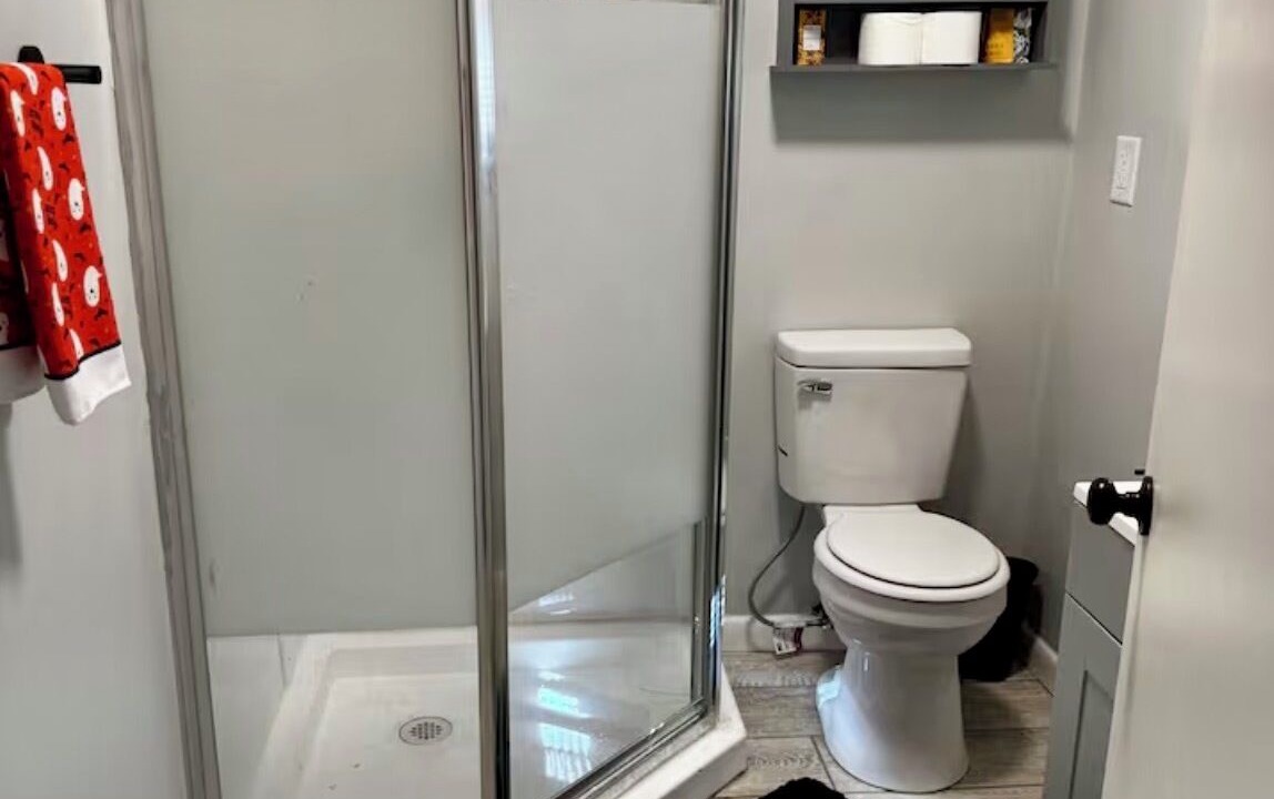 Photo of Bathroom in Pine Bluff