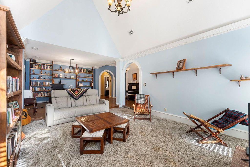 Photo of Livingroom in The Woodlands
