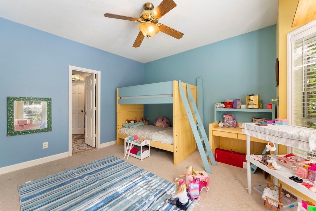 Photo of Bedroom in The Woodlands