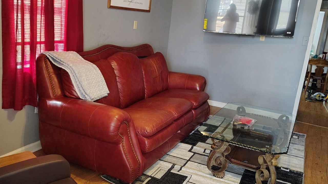 Photo of Livingroom in Stinnett