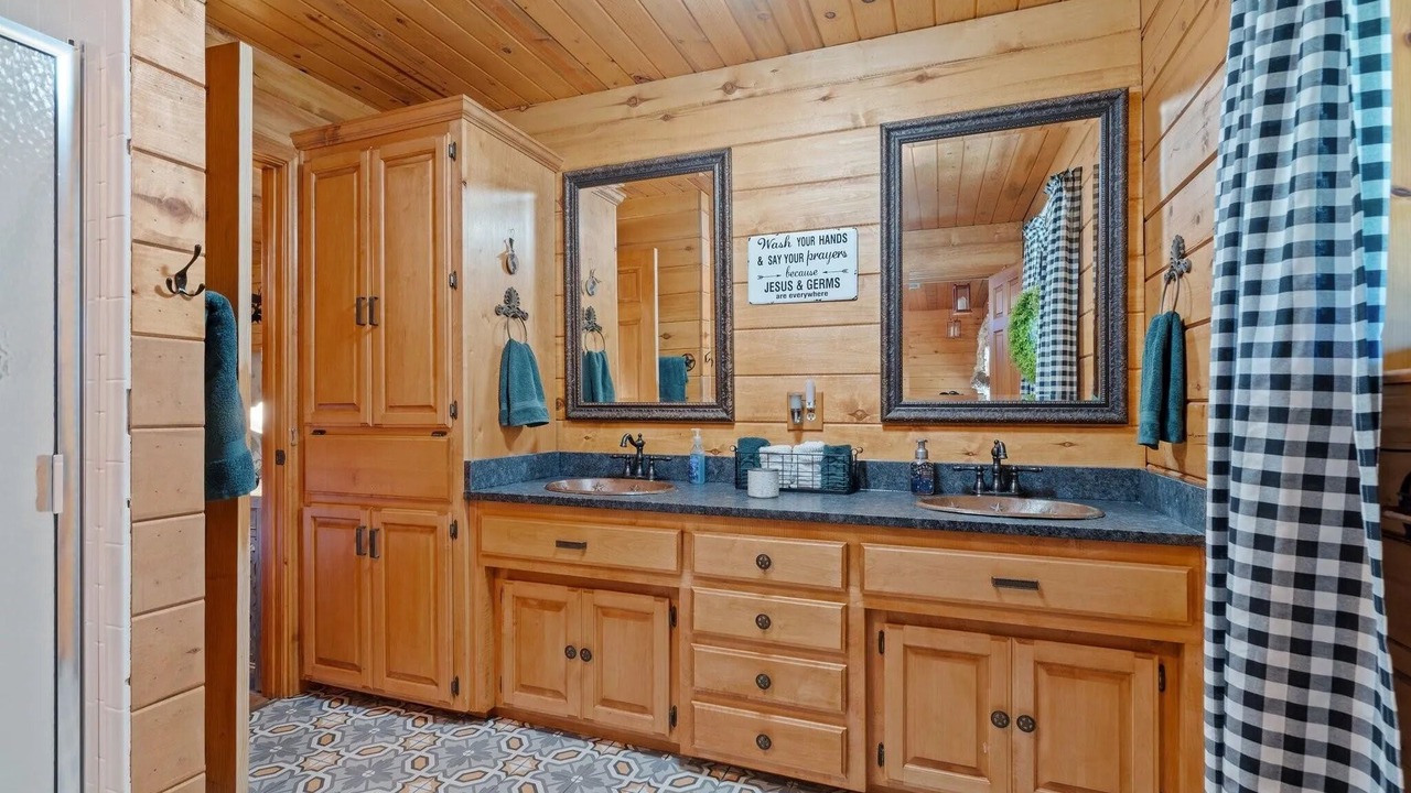 Photo of Bathroom in Greenville
