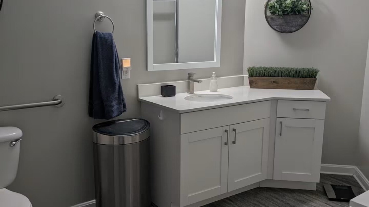 Photo of Bathroom in Hathorne