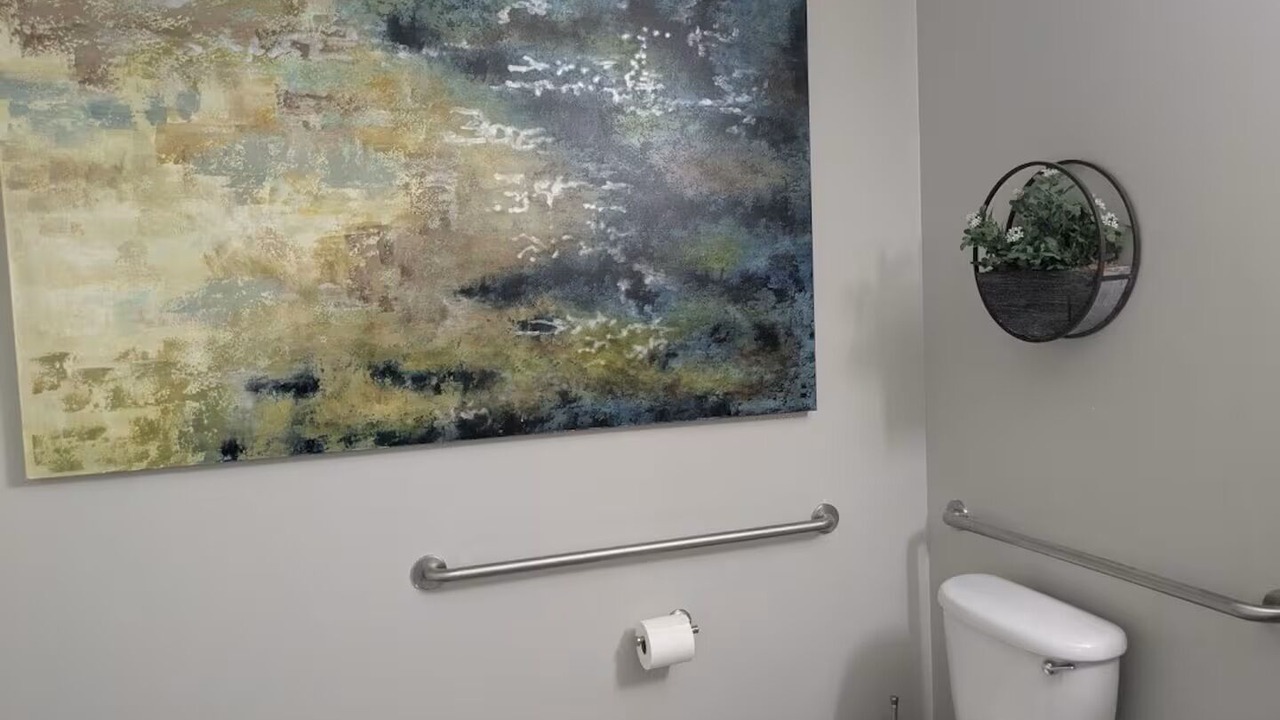 Photo of Bathroom in Hathorne
