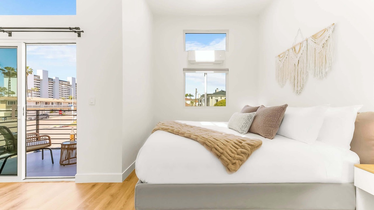 Photo of Bedroom in North Pacific Beach