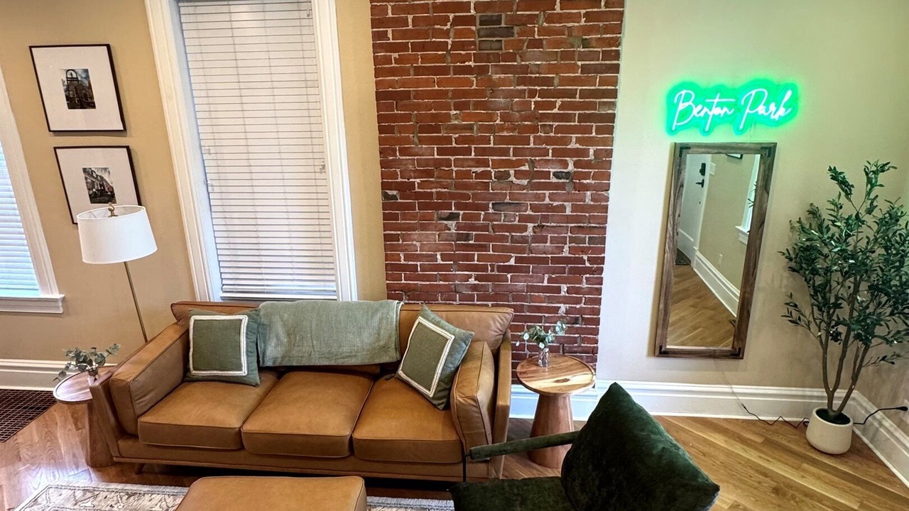 Photo of Livingroom in Benton Park