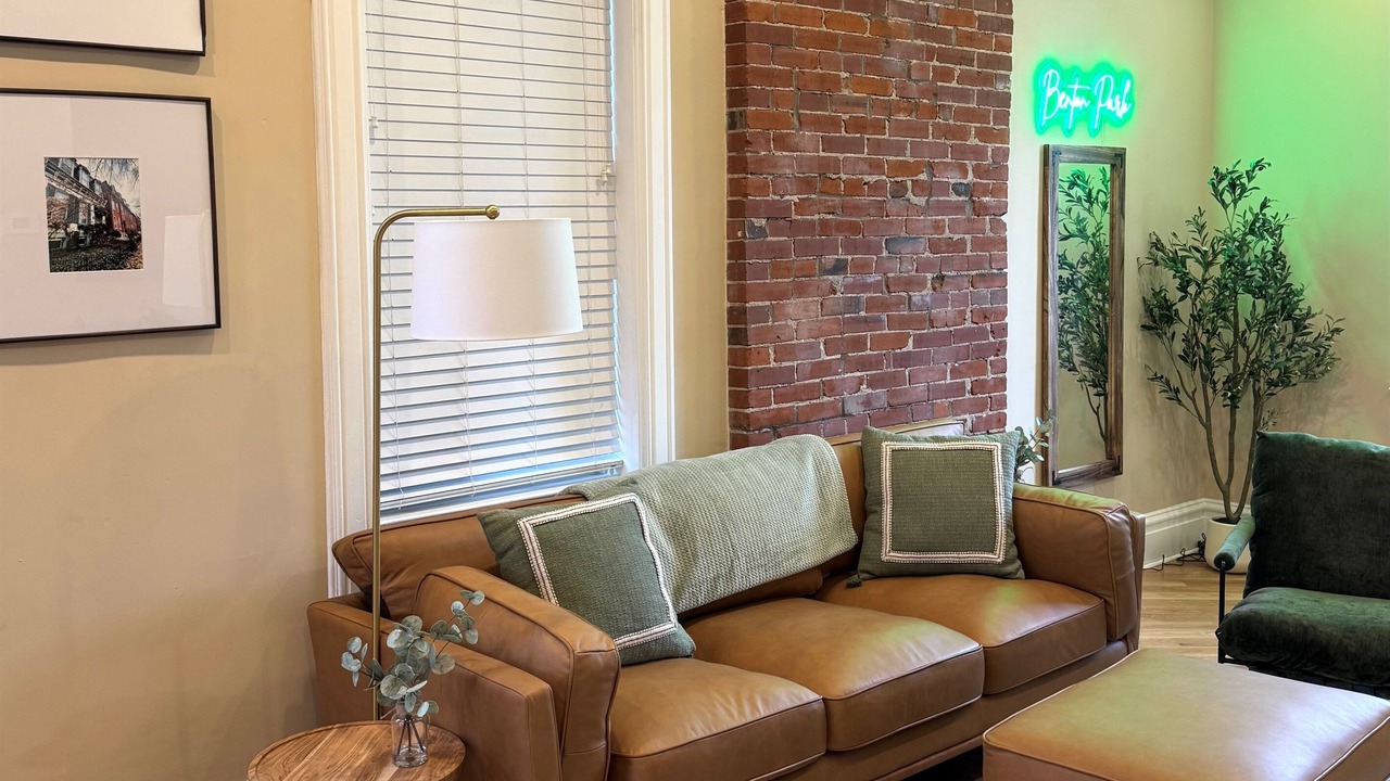 Photo of Livingroom in Benton Park