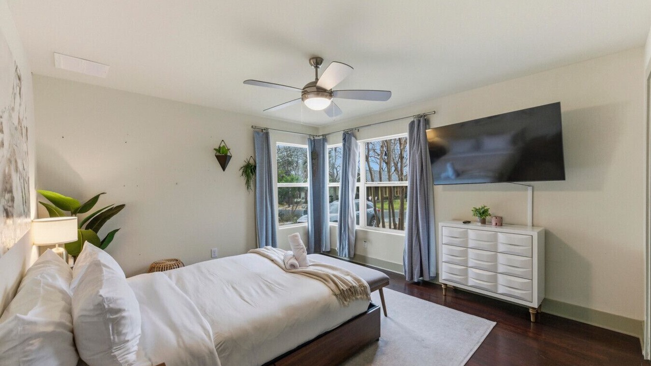 Photo of Bedroom in Barton Heights