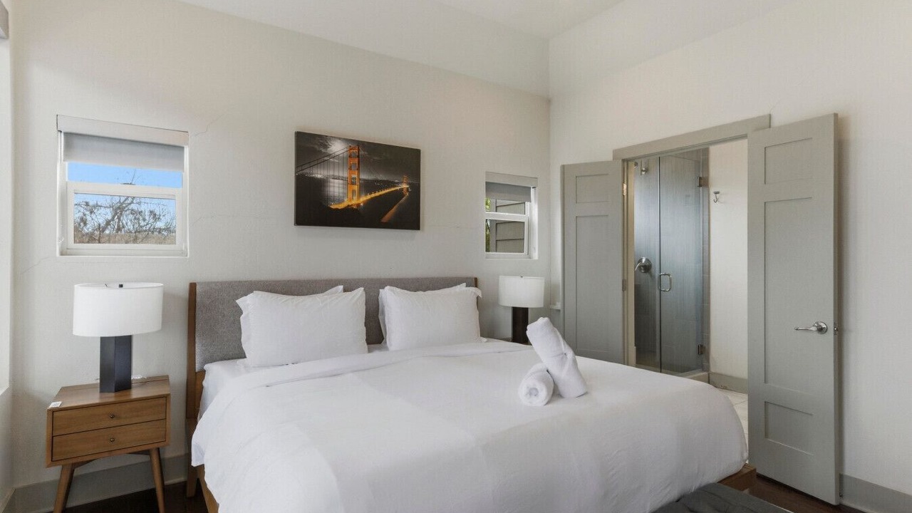 Photo of Bedroom in Barton Heights