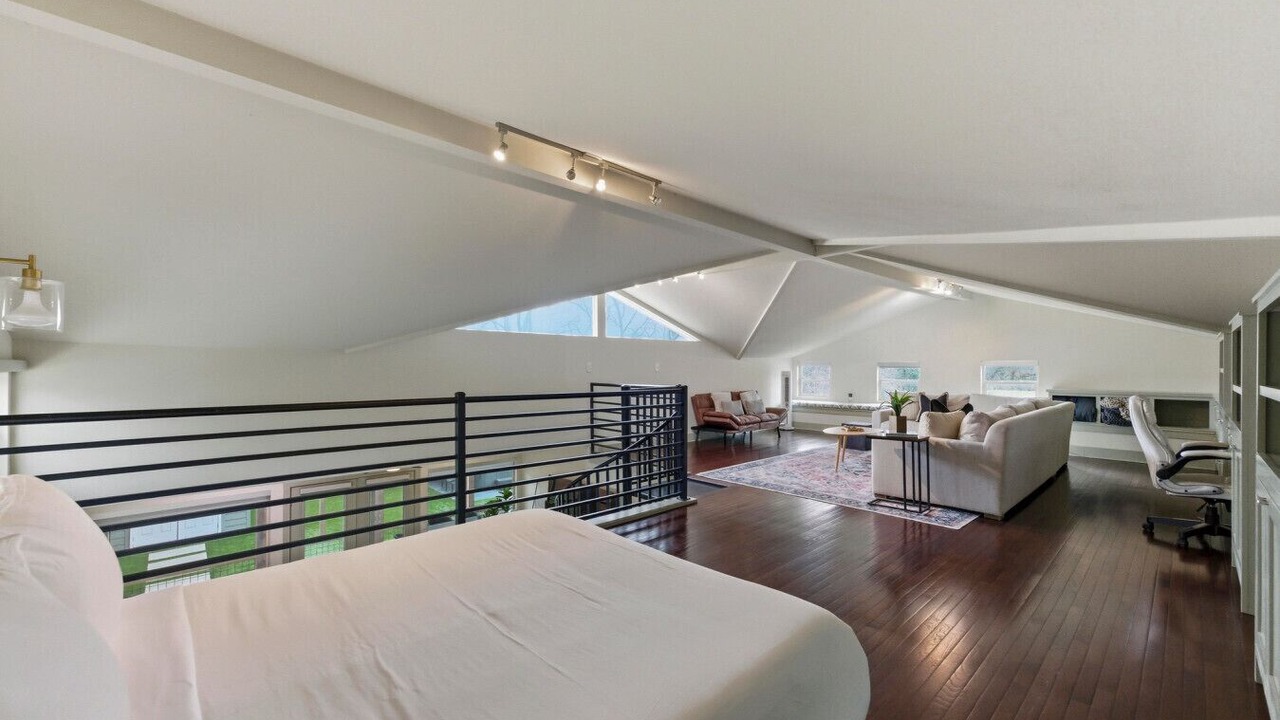 Photo of Bedroom in Barton Heights
