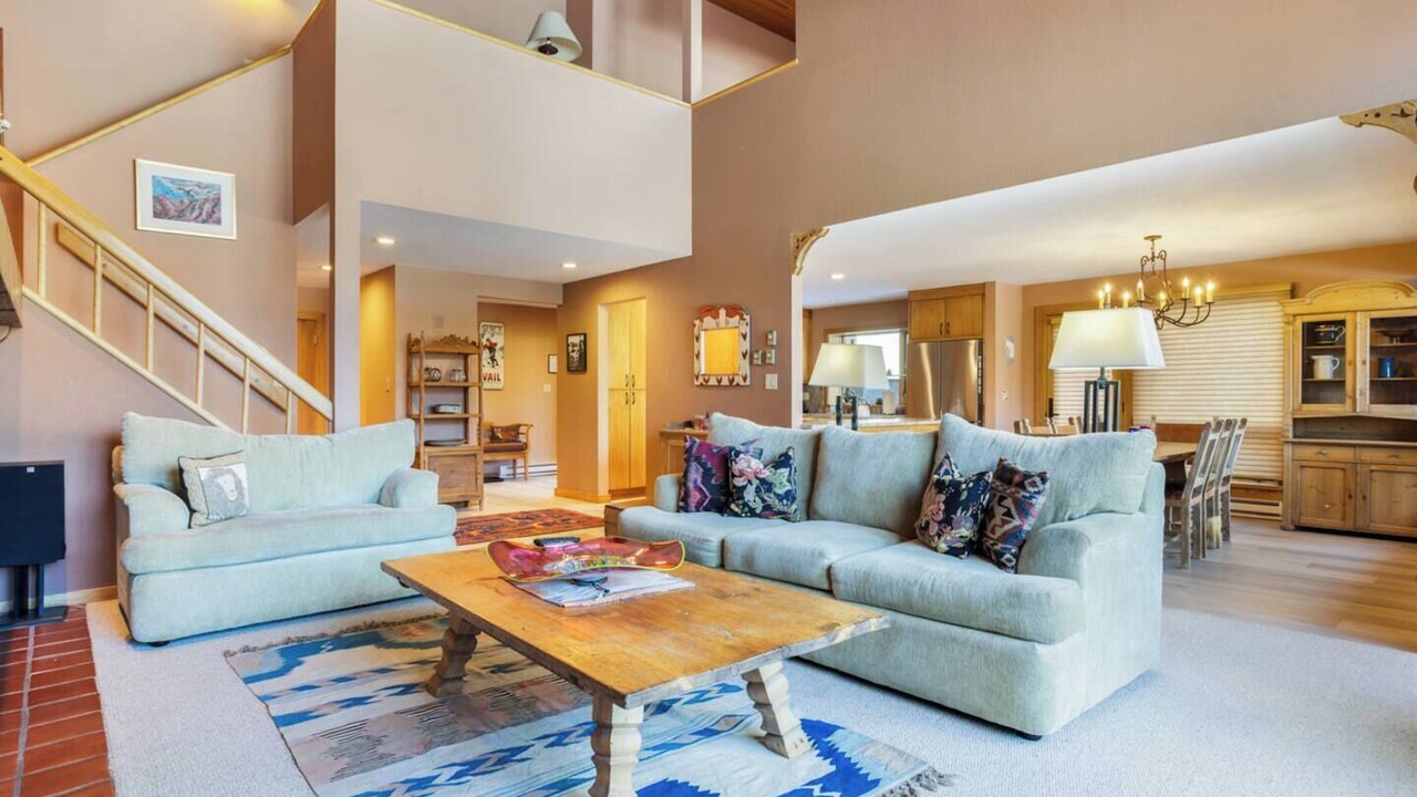 Photo of Livingroom in Vail