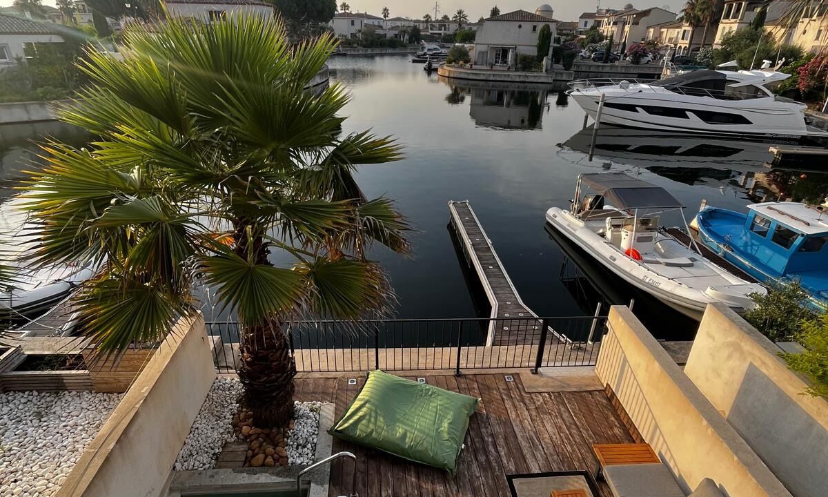 Photo of Patio Balcony in Aigues-Mortes