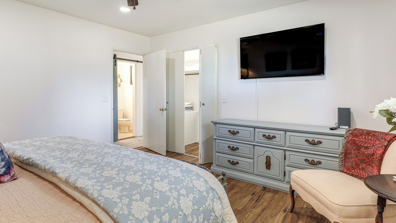 Photo of Bedroom in Quitman