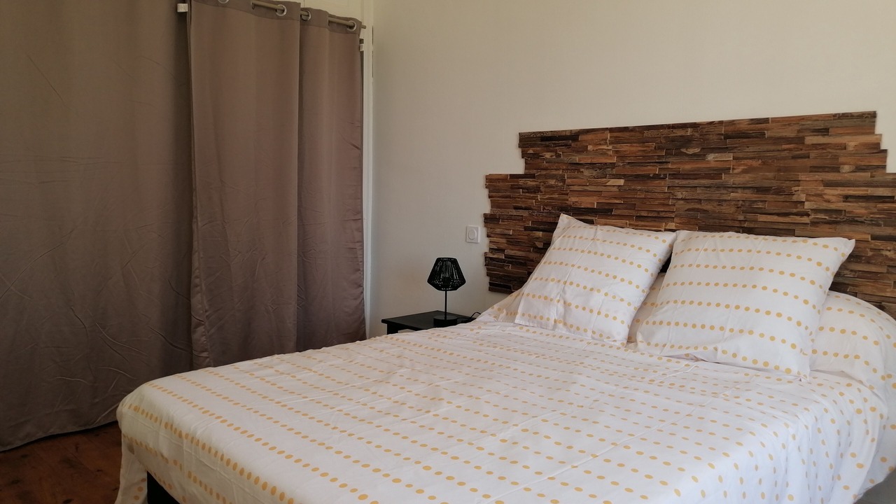 Photo of Bedroom in Eymet