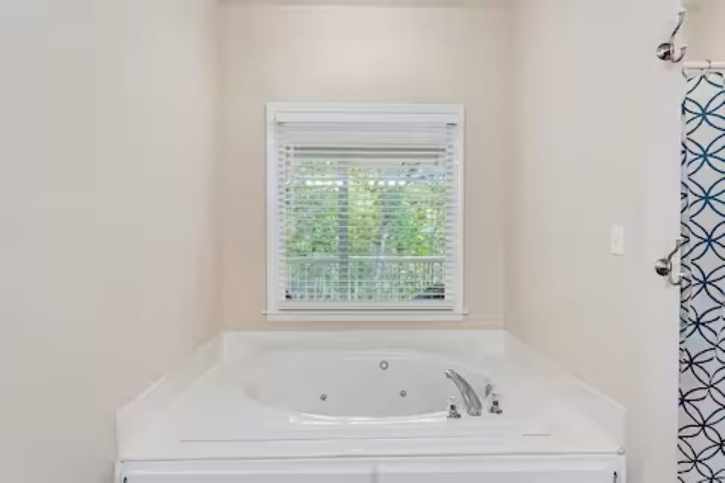 Photo of Bathroom in Reed Creek