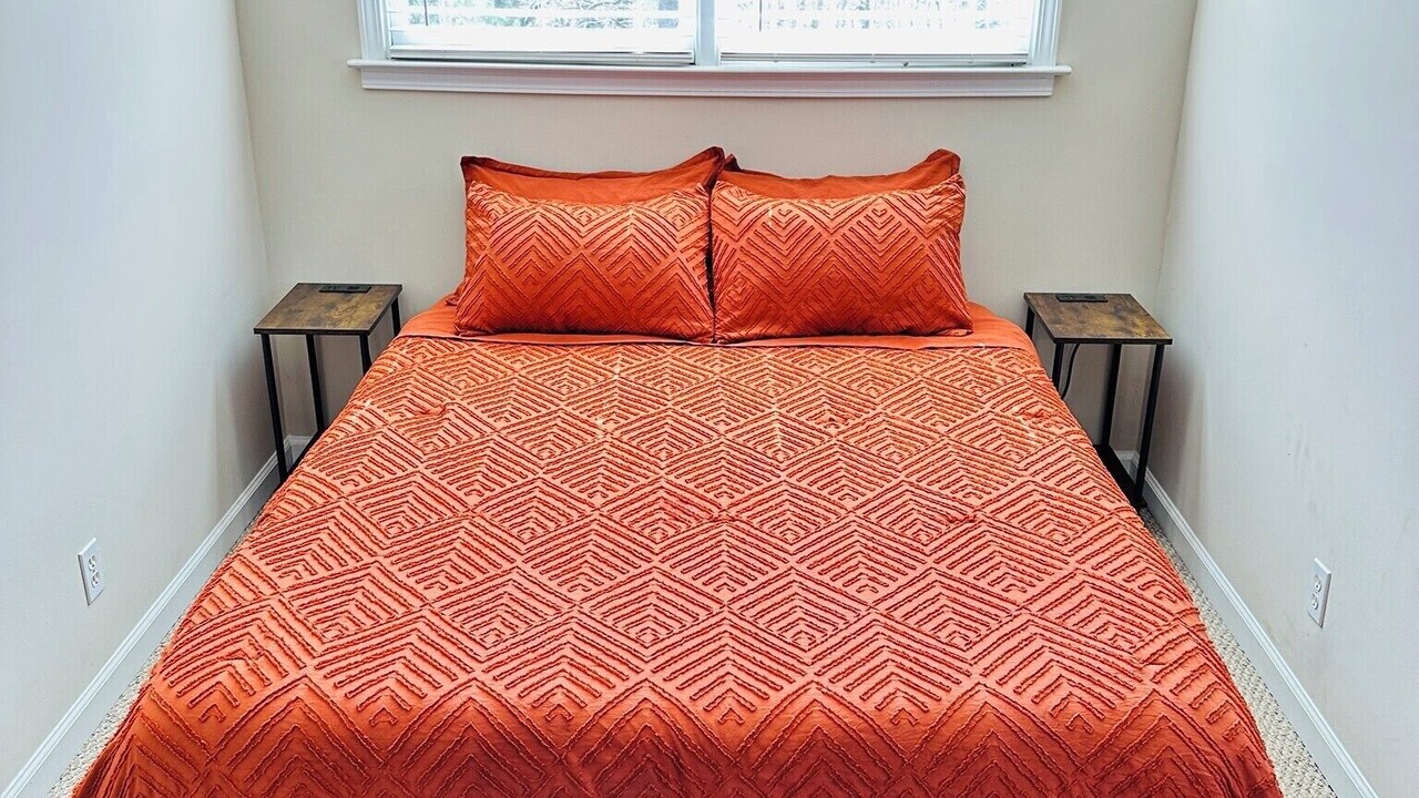 Photo of Bedroom in Reed Creek