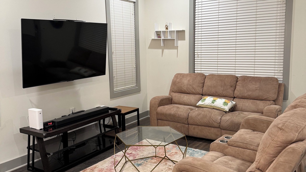 Photo of Livingroom in Huntsville