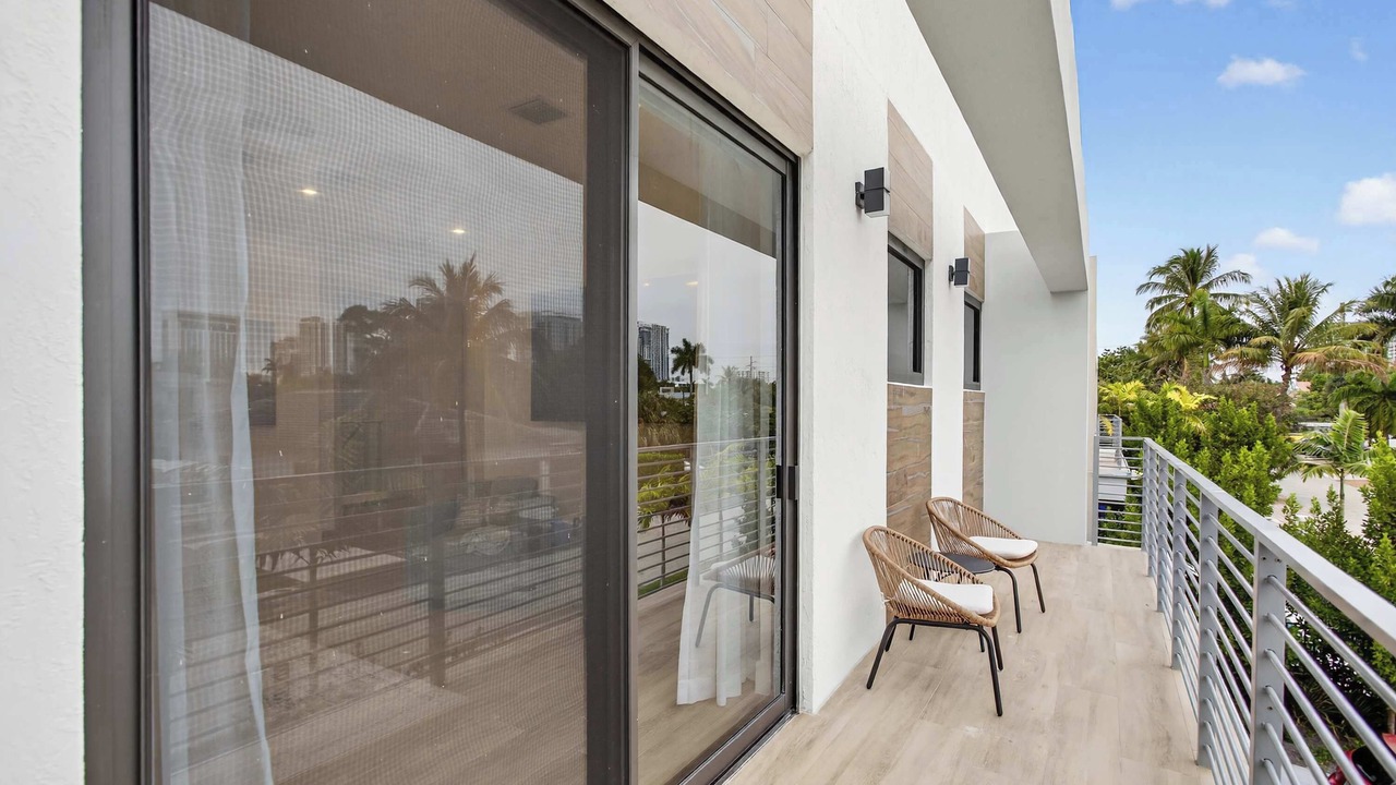 Photo of Patio Balcony in Tarpon River