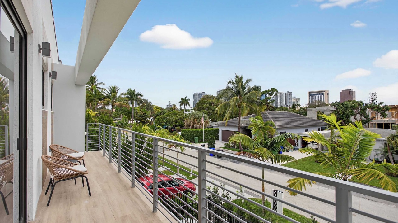Photo of Patio Balcony in Tarpon River